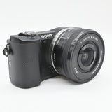 【美品】SONY α5000 ダブルズームレンズキット(ブラック／デジタル一眼)