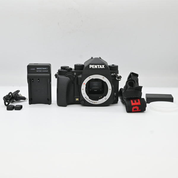 【美品】PENTAX デジタル一眼レフカメラ KP ボディ ブラック 防塵 防滴 -10℃耐寒 アウトドア 5軸5段手ぶれ補正 KP BODY BLACK 16020