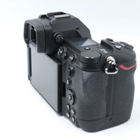 【美品】Nikon ミラーレス一眼 Z6III ボディ フルサイズ