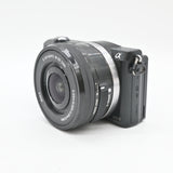 【美品】SONY α5000 ダブルズームレンズキット(ブラック／デジタル一眼)