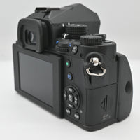 【美品】PENTAX デジタル一眼レフカメラ KP ボディ ブラック 防塵 防滴 -10℃耐寒 アウトドア 5軸5段手ぶれ補正 KP BODY BLACK 16020