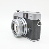 【良品】FUJIFILM デジタルカメラ X20S 光学4倍 シルバー F FX-X20S