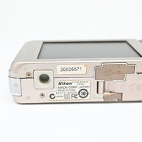 【難有品】Nikon デジタルカメラ COOLPIX S520 ライトブロンズ COOLPIXS520B