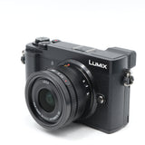 【美品】パナソニック ミラーレス一眼カメラ ルミックス GX7MK3 単焦点ライカDGレンズキット ブラック DC-GX7MK3L-K