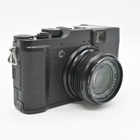 【美品】FUJIFILM デジタルカメラ X10 F FX-X10