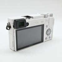 【美品】SONY ミラーレス一眼 α6000 パワーズームレンズキット E PZ 16-50mm F3.5-5.6 OSS ホワイト ILCE-6000L W
