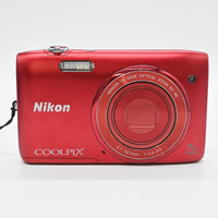 【良品】Nikon デジタルカメラ COOLPIX S3500 光学7倍ズーム 有効画素数 2005万画素 ラズベリーレッド S3500RD