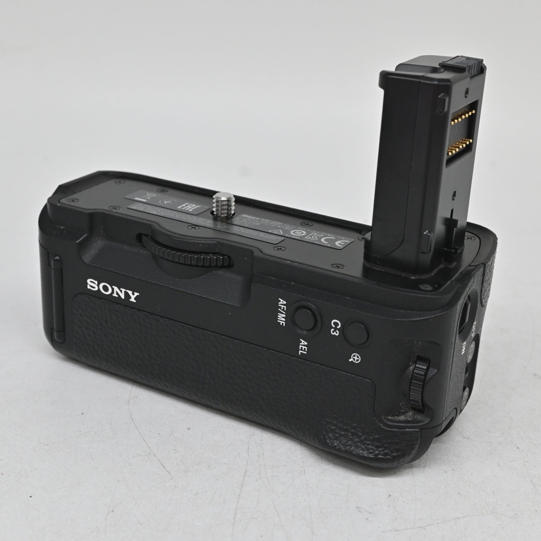 美品】ソニー SONY 縦位置グリップ VG-C2EM – ミライズカメラ