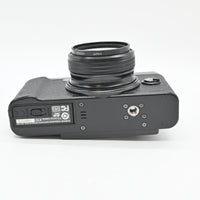 【美品】FUJIFILM デジタルカメラ X10 F FX-X10