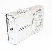【美品】Nikon デジタルカメラ COOLPIX (クールピクス) S620 シルバー S620SL