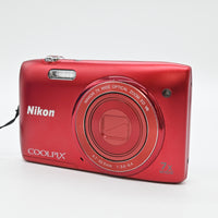 【良品】Nikon デジタルカメラ COOLPIX S3500 光学7倍ズーム 有効画素数 2005万画素 ラズベリーレッド S3500RD